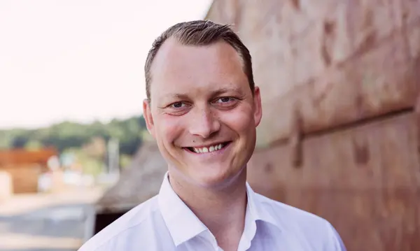 Porträtfoto von Felix Scheil